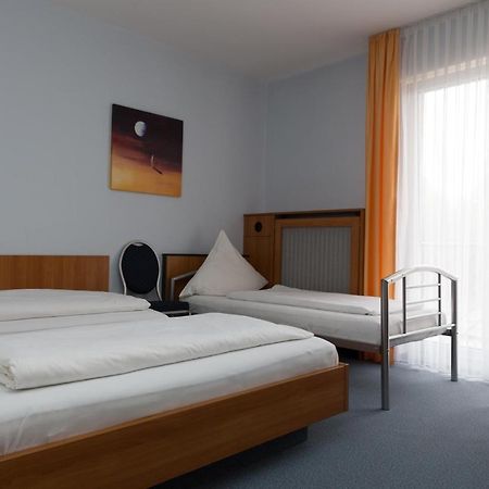 Svg Hotel Diversi Лудвигсхафен ам Рейн Екстериор снимка
